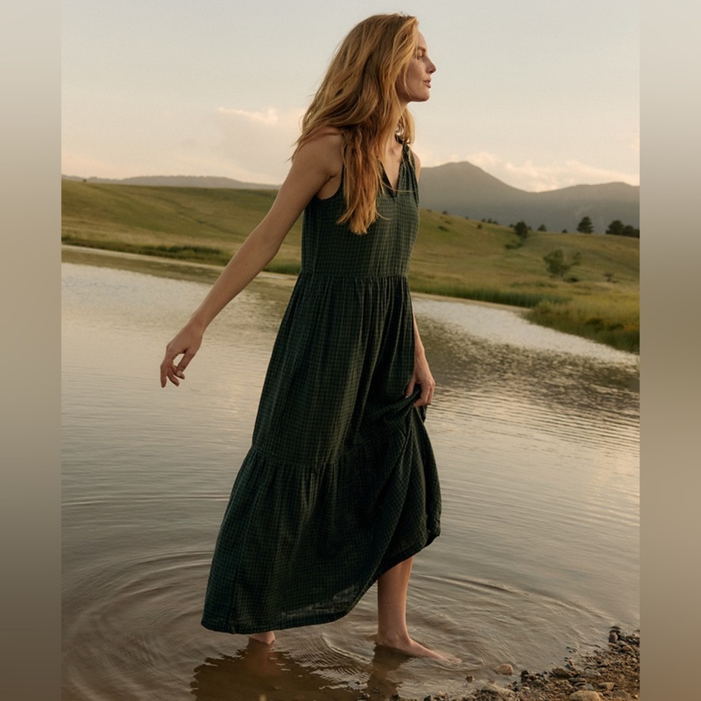 Pact Dark Green Sleeveless Maxi Dress - Picture 3 of 8